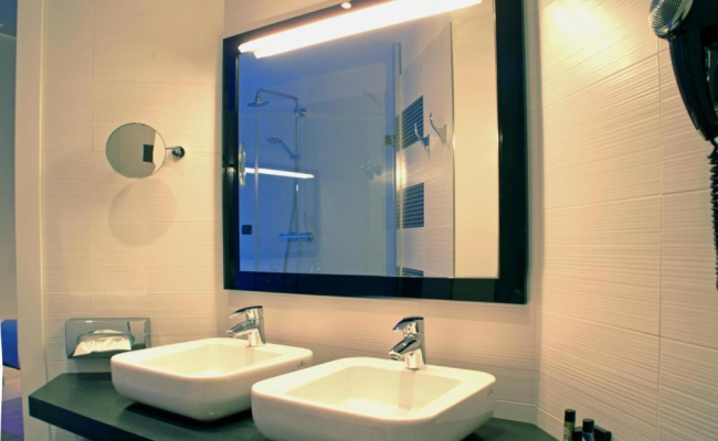 Amati Design Green Hotel