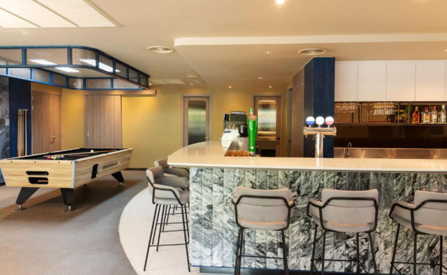 Lumen Bangkok Udomsuk Station