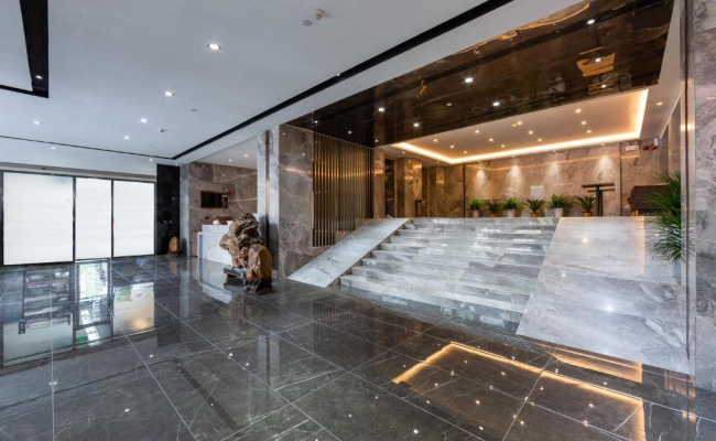 Warm Yes Hotel