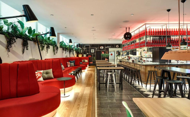 citizenM London Victoria Station