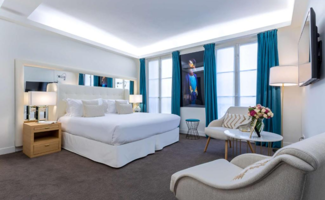 Hotel Camille Paris Tapestry Collection by Hilton