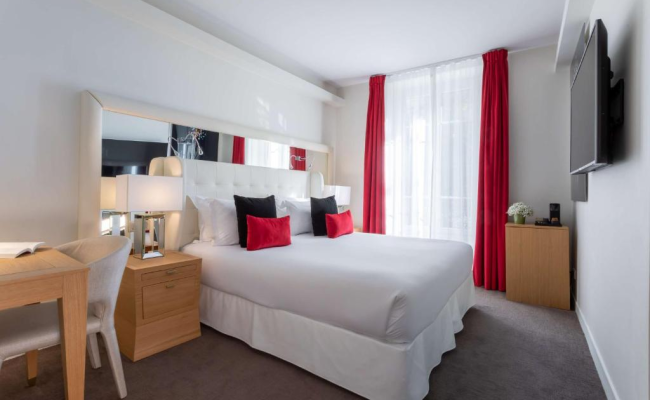 Hotel Camille Paris Tapestry Collection by Hilton