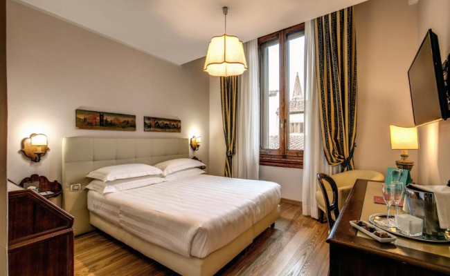 Hotel Croce Di Malta