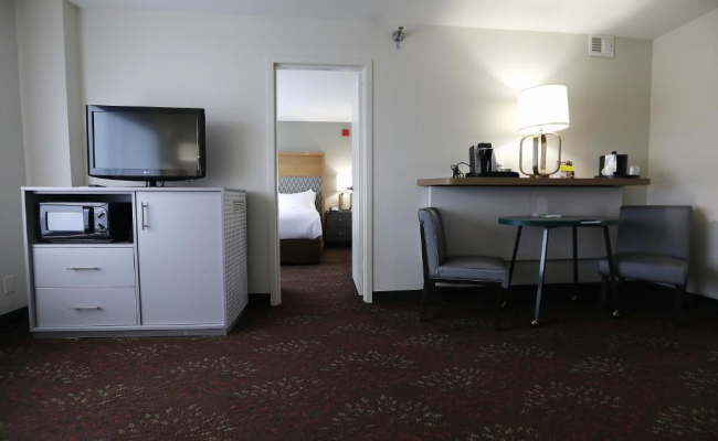 Holiday Inn O'Hare Area by IHG