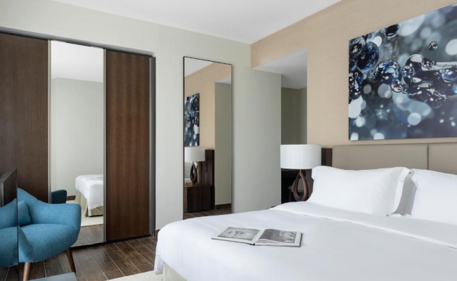 Jumeirah Living Marina Gate