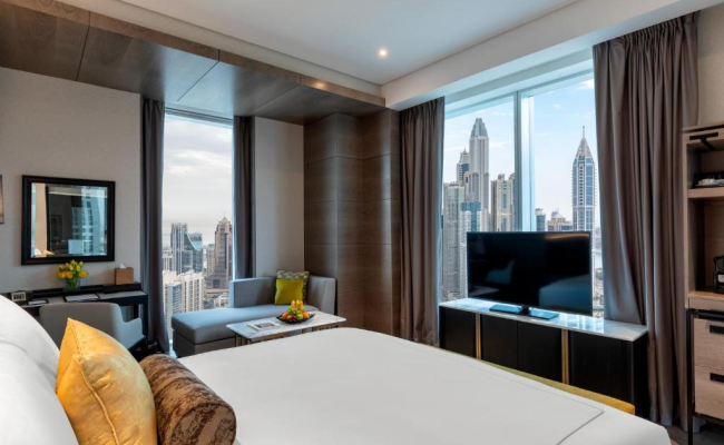 Taj Jumeirah Lakes Towers