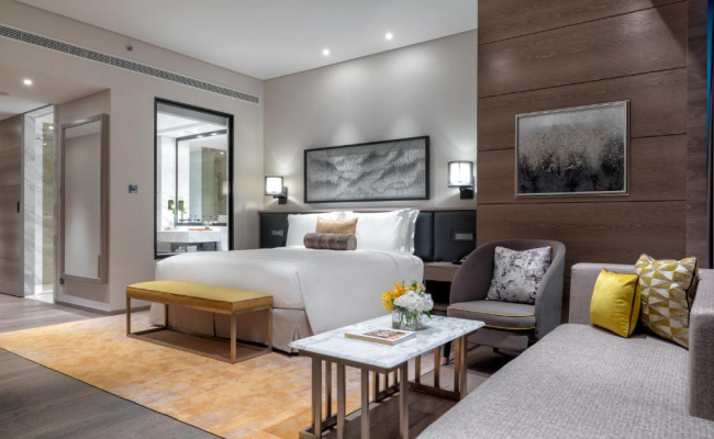 Taj Jumeirah Lakes Towers