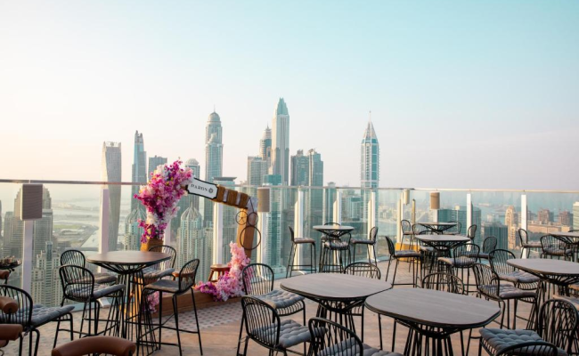 Taj Jumeirah Lakes Towers