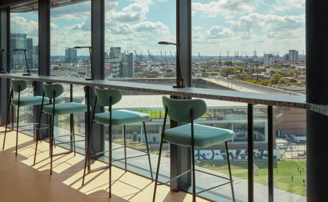 REVERB by Hard Rock Hamburg