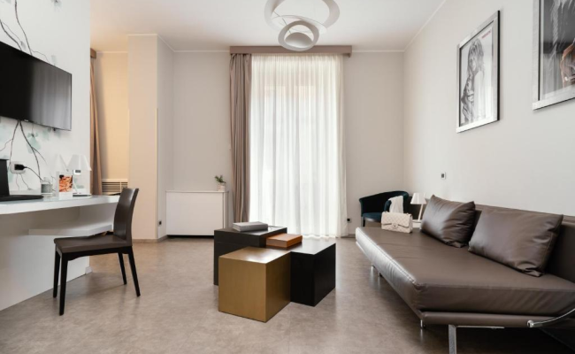 Montenapoleone Suites