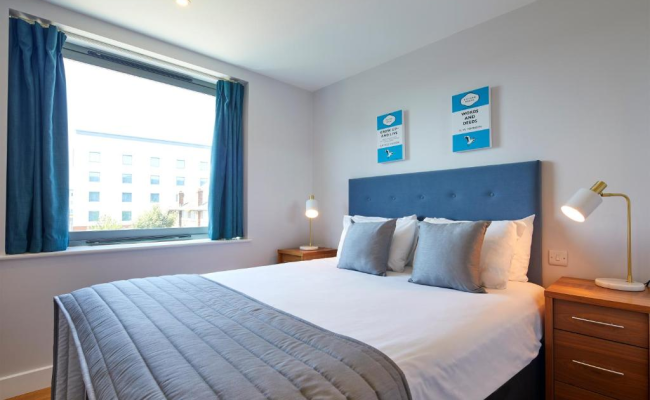 HQ Aparthotel Farnborough