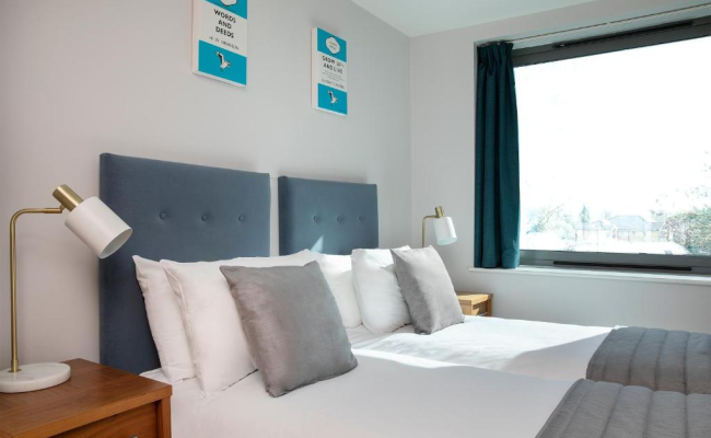 HQ Aparthotel Farnborough