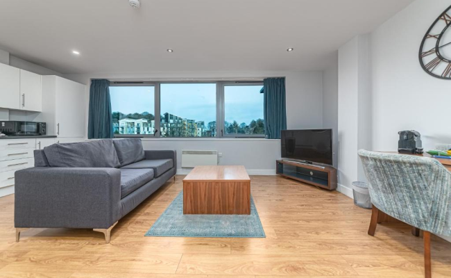 HQ Aparthotel Farnborough