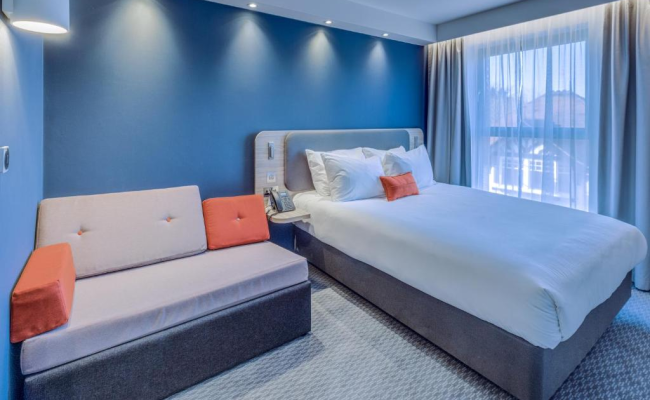 Holiday Inn Express - Fleet by IHG