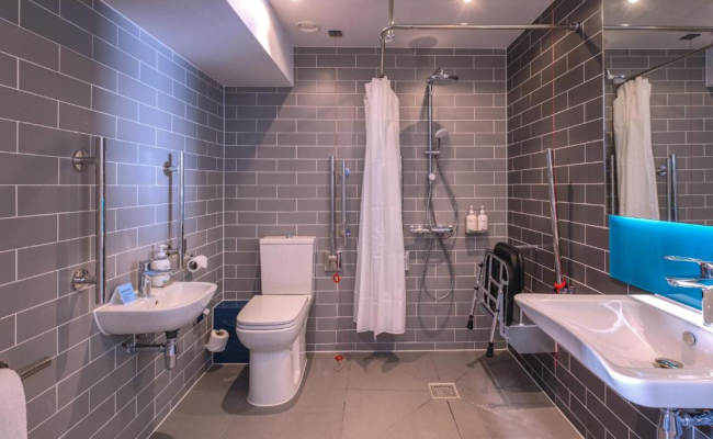 Holiday Inn Express - Fleet by IHG