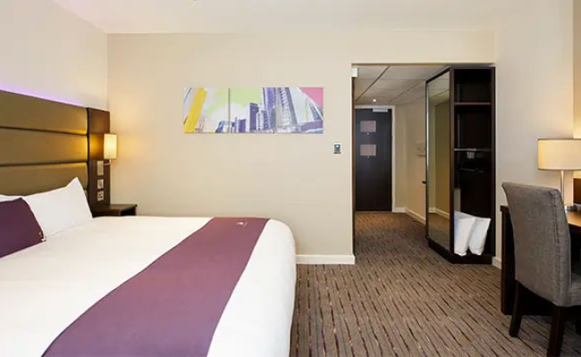 Premier Inn London Docklands Canning Town