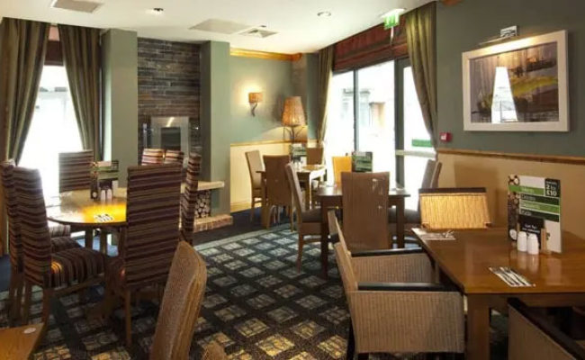 Premier Inn Edinburgh South Queensferry