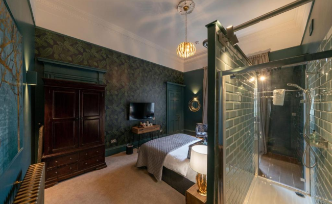 No11 Boutique Hotel & Brasserie