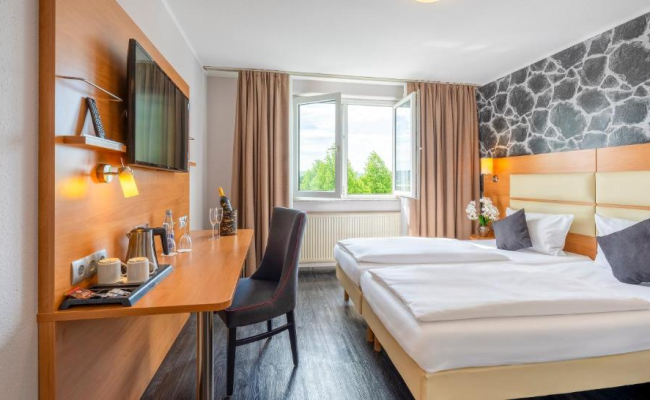 PLAZA INN Stuttgart Airport Messe