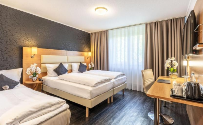 PLAZA INN Stuttgart Airport Messe