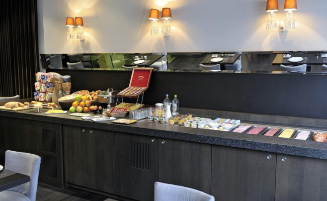 Center Hotel