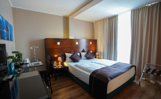 Hotel Lumière an der Messe