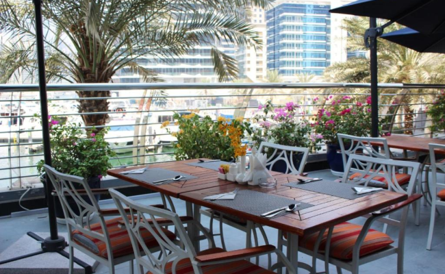 Signature Hotel Apartments and Spa