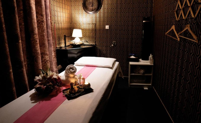 Signature Hotel Apartments and Spa