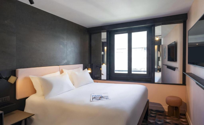 TRIBE Paris Batignolles