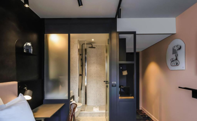 TRIBE Paris Batignolles