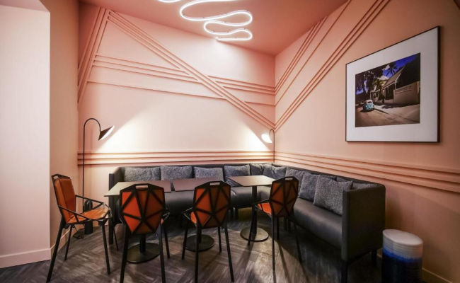 TRIBE Paris Batignolles