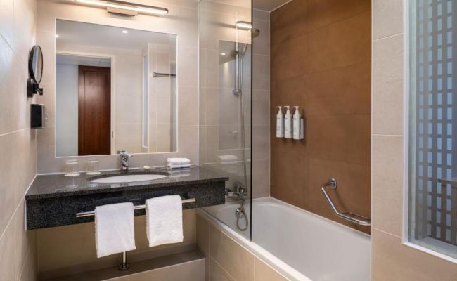 Courtyard by Marriott Paris La Defense West - Colombes