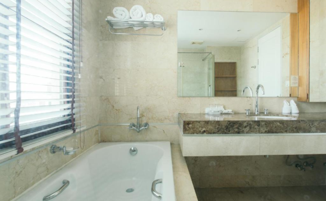 Thomson Residence Hotel