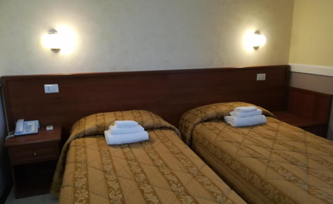 Hotel Marco Polo SELF CHECK-IN