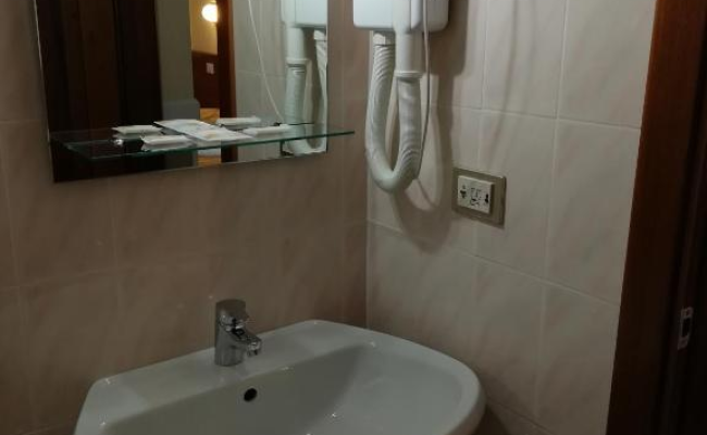 Hotel Marco Polo SELF CHECK-IN