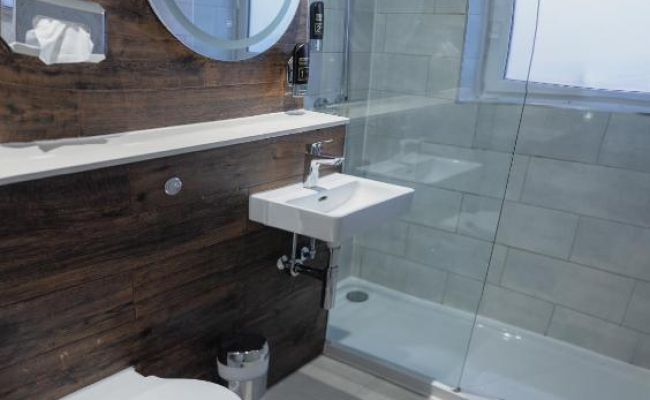 a&o London Docklands Riverside