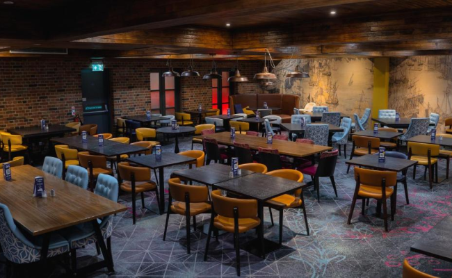 a&o London Docklands Riverside