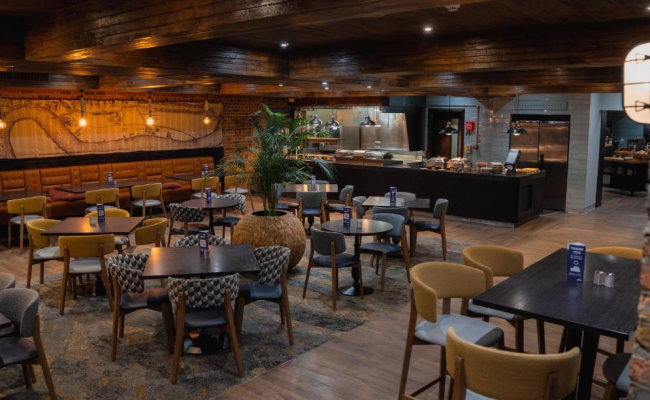 a&o London Docklands Riverside