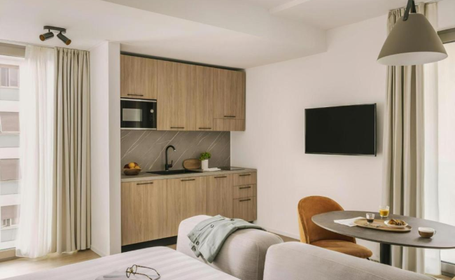 Numa Milan Montenero