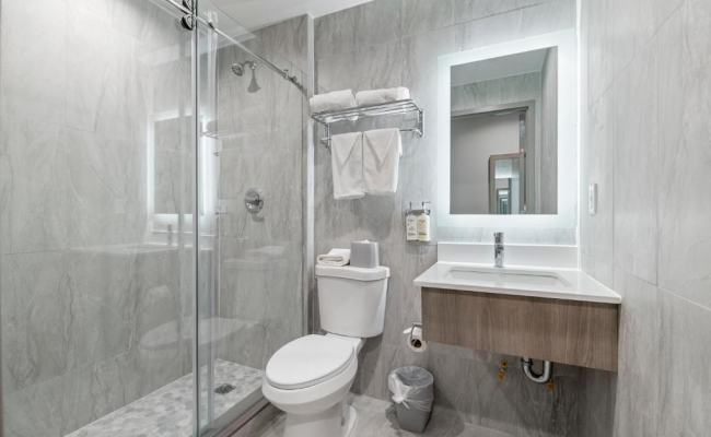 Holiday Inn Express & Suites Bronx - Zoo Area by IHG