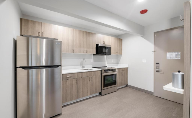 Holiday Inn Express & Suites Bronx - Zoo Area by IHG