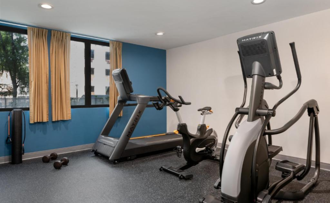 Holiday Inn Express & Suites Bronx - Zoo Area by IHG