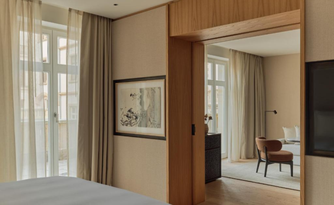 The Florentin by Althoff Collection