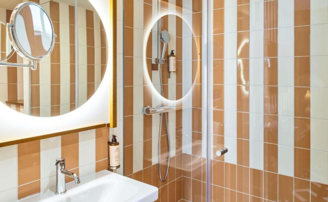 Mercure Paris Butte Montmartre Basilique