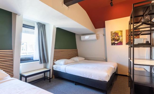 Weber Hotel