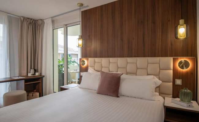 Le Cetai Cannes Beach Hotel