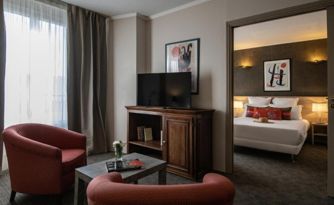 Le Cetai Cannes Beach Hotel