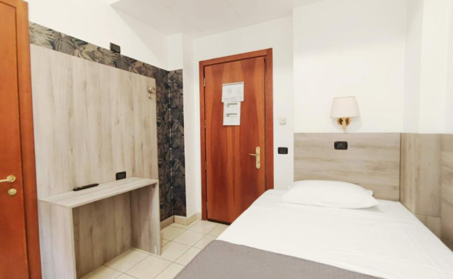 Hotel Mondial