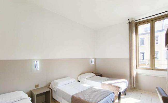 Hotel Mondial