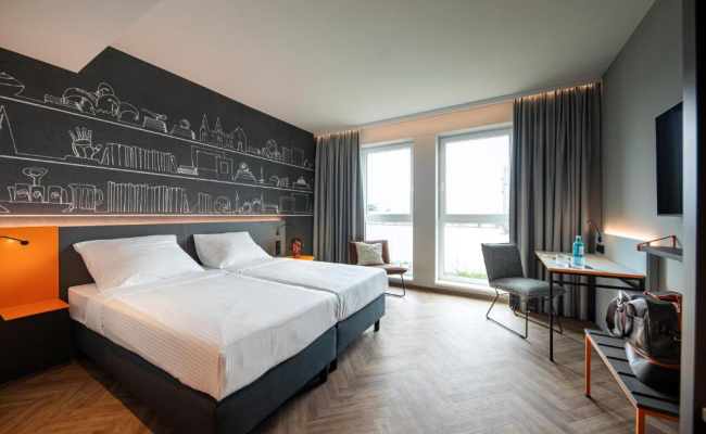 LOGINN Hotel Köln Airport